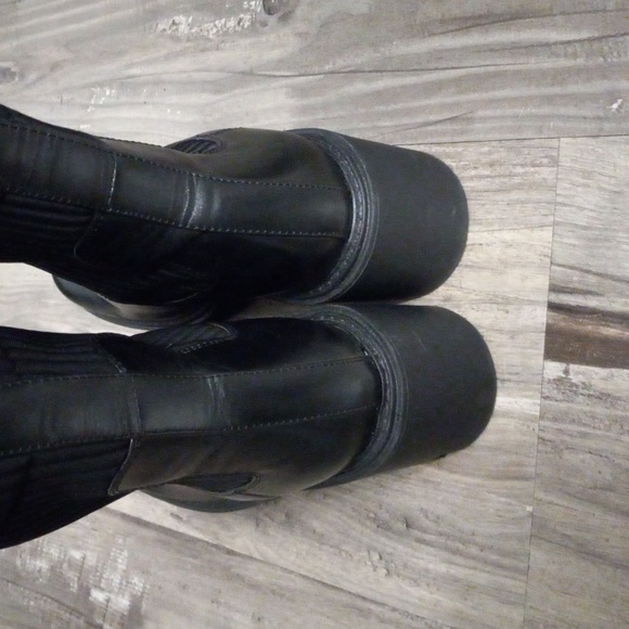 ZARA Women's Chelsea Boots Lether Elastic Detail Track Soles Sack Boot Sz 6.5 - Picture 9 of 16